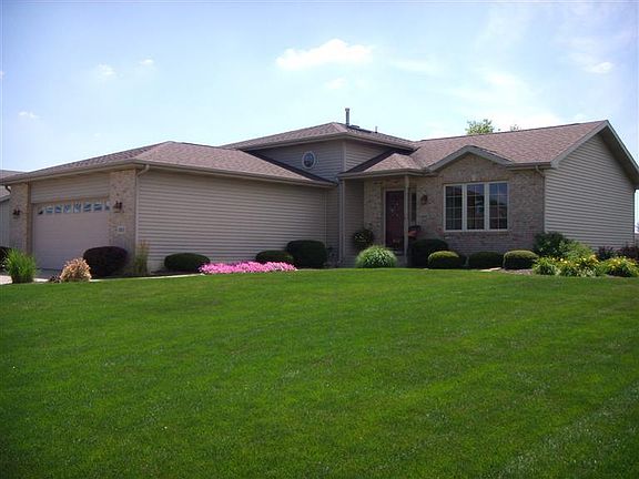 2nd image of 9551 W 95th Pl