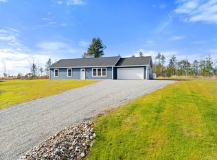 278 Merrill Rd, Levant, ME 04456