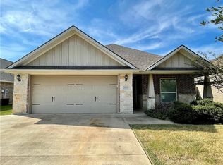 3514 Davidson Dr, College Station, TX 77845