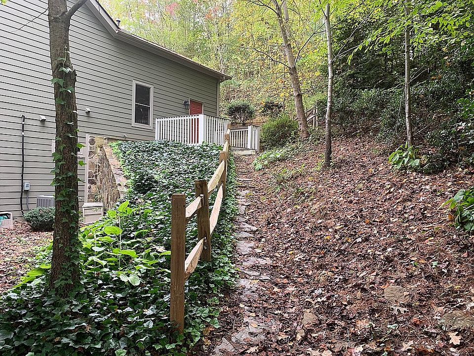 2nd image of 192 Fairway Meadows Dr