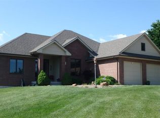 2011 NE 31st St, Topeka, KS 66617