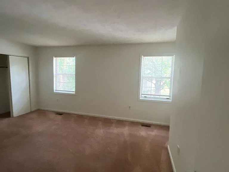 12809 Cheval Ct — Photo 15
