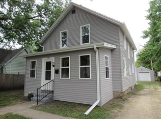 822 Cleveland St, Beloit, WI 53511