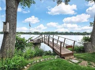 3842 Lakeland Ave N, Robbinsdale, MN 55422