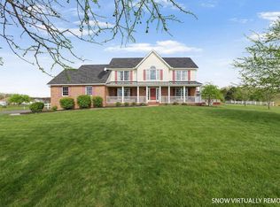 6281 Davis Dr SE, Heath, OH 43056