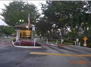 12381 NW 14th Ct, Pembroke Pines, FL 33026