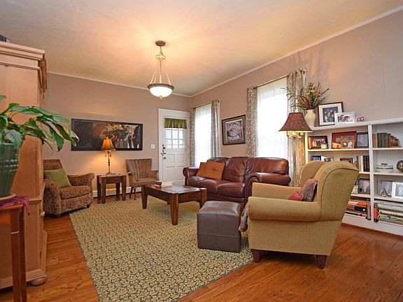 5th image of 6527 Iris Ave