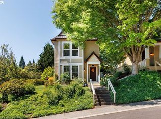 2303 NW Stimpson Ln, Portland, OR 97229