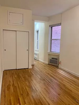 1st image of 25 W 84th St #1G