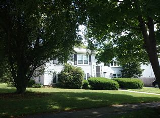 5 Cedarcrest Ter, West Roxbury, MA 02132