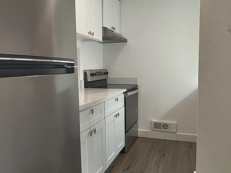 119 NE 83rd St #B — Photo 15