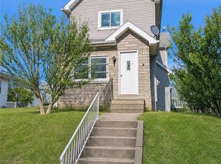 33 Hyde Ave, Niles, OH 44446