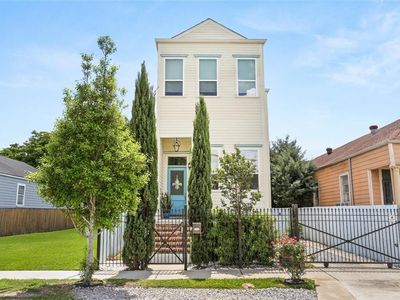 3512 Loyola Ave, New Orleans, LA, 70115