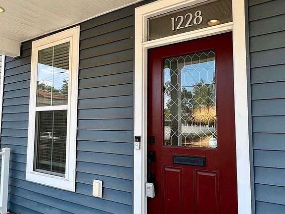 3rd image of 1228 N 31st St