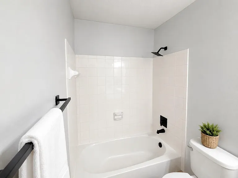 22 Cypress Bayou Ct — Photo 7