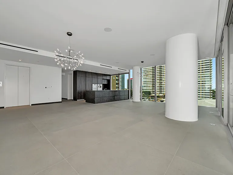 2000 S Ocean Dr #5A — Photo 4
