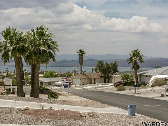 4th image of 3050 Caliente Dr