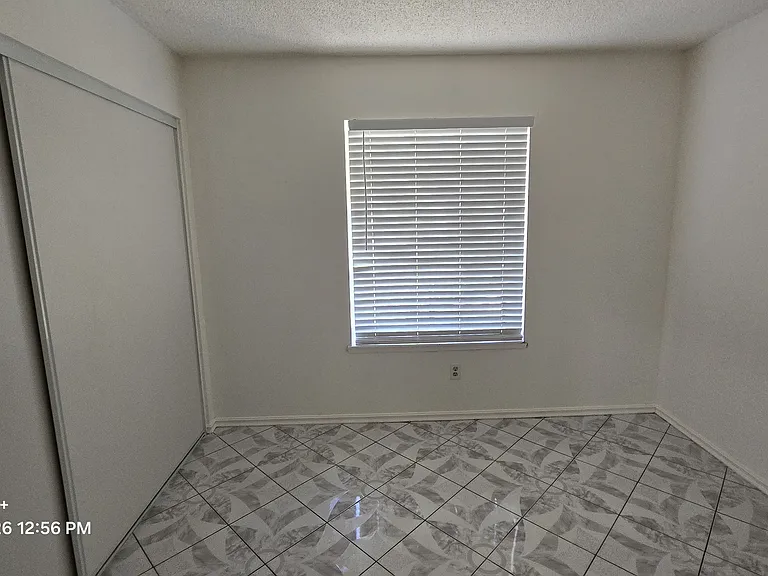 3243 E Avenue S1 — Photo 11