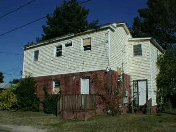 444 Wilson St, Suffolk, VA 23434