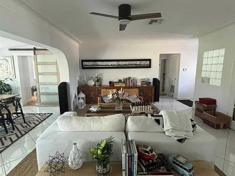 745 S Shore Dr — Photo 5