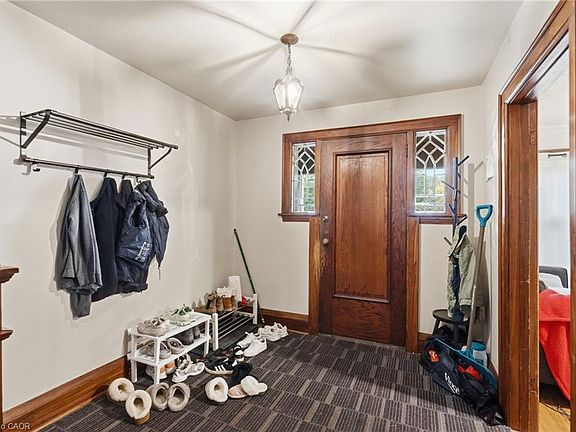 3rd image of 44 Dalewood Cres