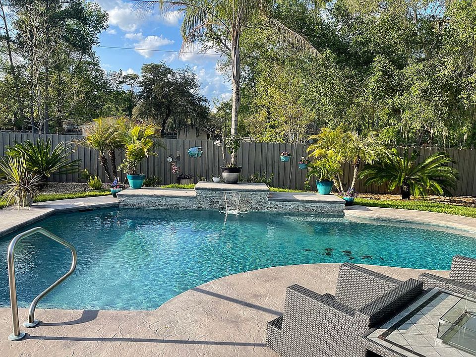 1st image of 4129 Weatherwood Estates Dr