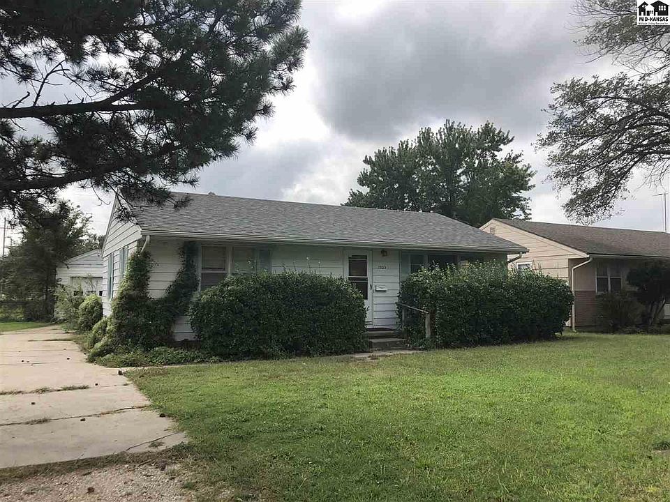 1st image of 1323 E 10th Ave