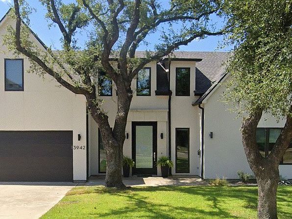 3942 Rochelle Dr