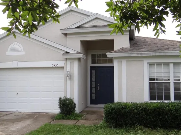 5930 War Admiral Dr, Zephyrhills, FL 33544