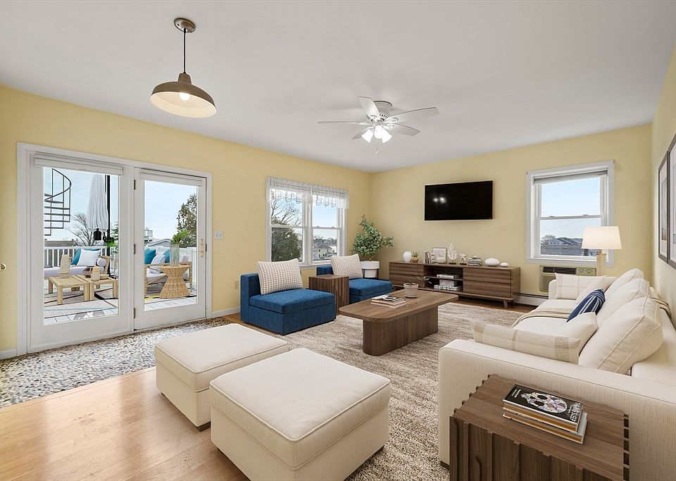 1st image of 32 Barker Rd Unit 3