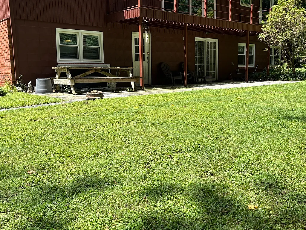 1 bed, 1.0 bath, $1,700 — Photo 1
