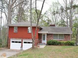 1385 Sagewood Cir, Stone Mountain, GA 30083