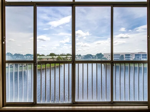 7904 Trent Drive #410, Tamarac, FL 33321
