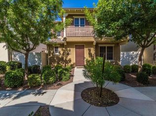 843 S Henry Ln, Gilbert, AZ 85296