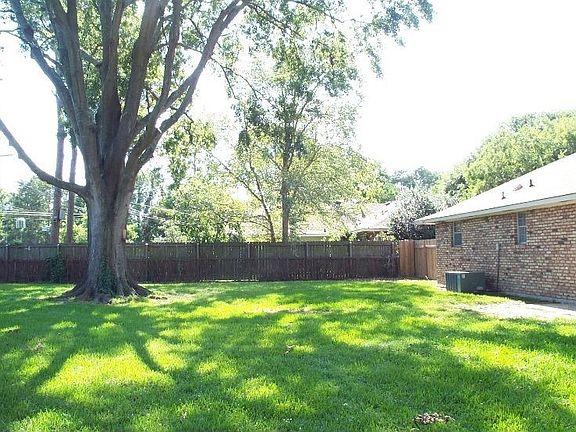 Rear yard - fenced.