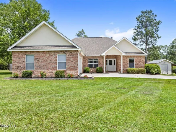 21915 Huntington Forest Dr, Saucier, MS 39574