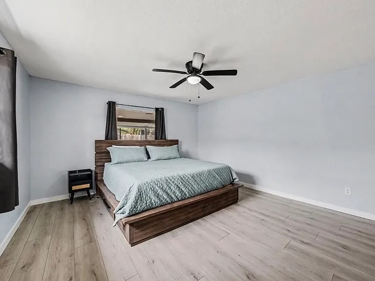 1810 Driftwood Cir S — Photo 13