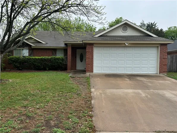 1900 Real Dr, Woodway, TX 76712