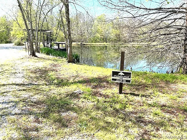 5540 Ash Grove Cir — Photo 9