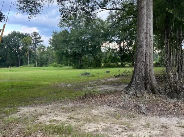 63 Jericho Rdg, Picayune, MS 39466