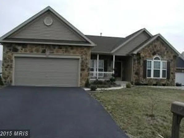 67 Muddler Ct, Martinsburg, WV 25405