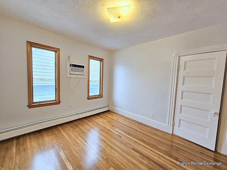 238 School St #3 — Photo 18