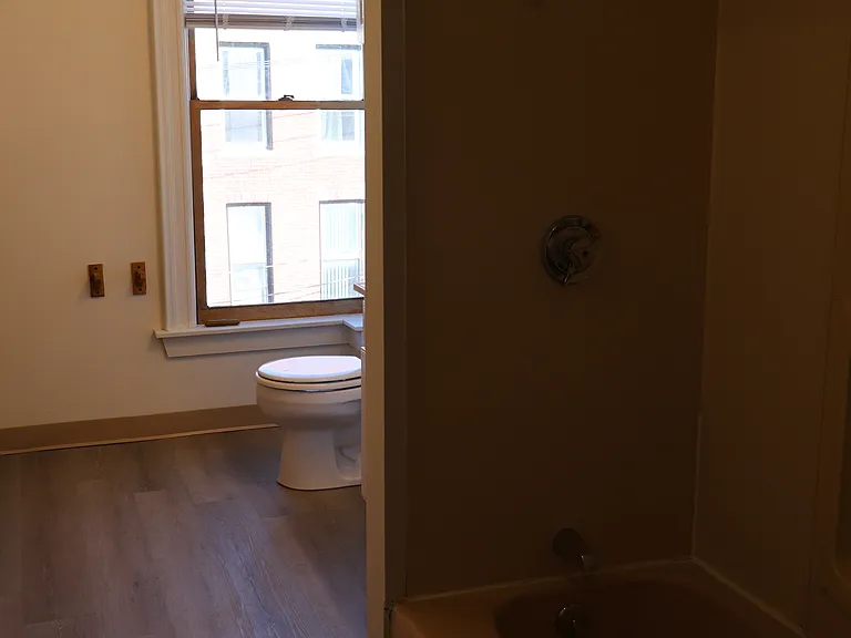 466 Broadway — Photo 2