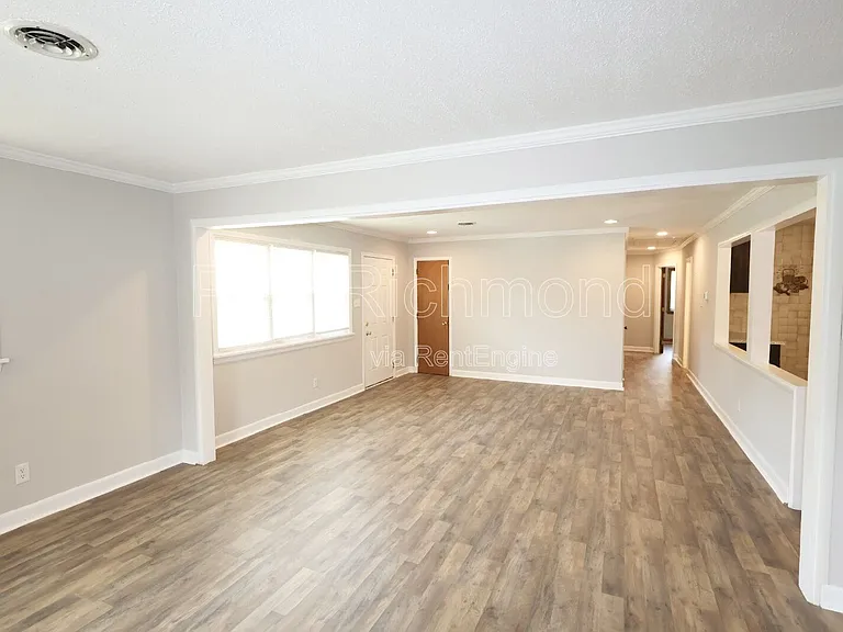 5601 Eunice Dr — Photo 7