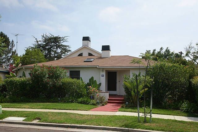 1st image of 4841 51st St