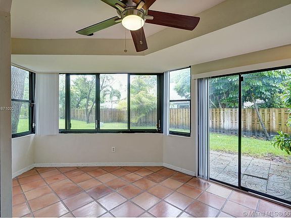 5th image of 3439 Laurel Oaks Ln #605
