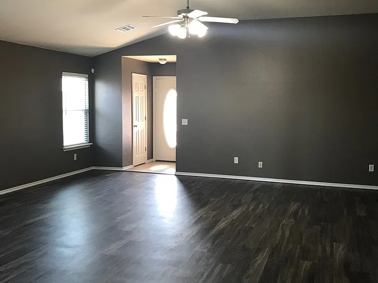 18109 Calle Way — Photo 5