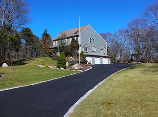 23 Pleasant Harbour Rd, Plymouth, MA 02360