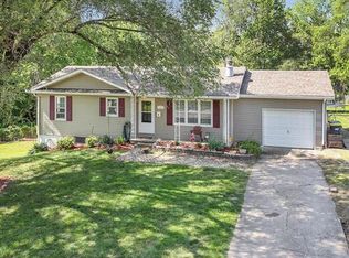 936 Wornall Rd, Excelsior Springs, MO 64024