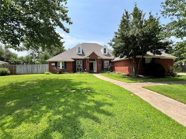 5408 W Redbud St, Rogers, AR 72758